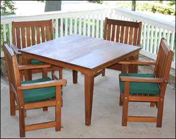 Red Cedar Square Patio Dining Set