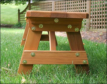 Red Cedar Traditional Bench