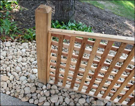 Red Cedar Lattice Corner Fencing