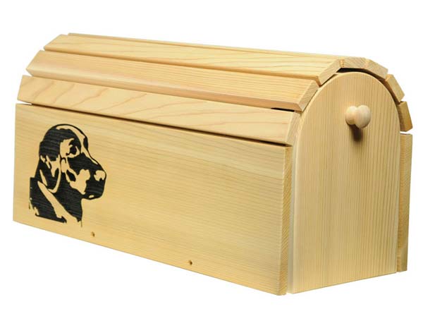 Red Cedar Black Dog Head Mailbox