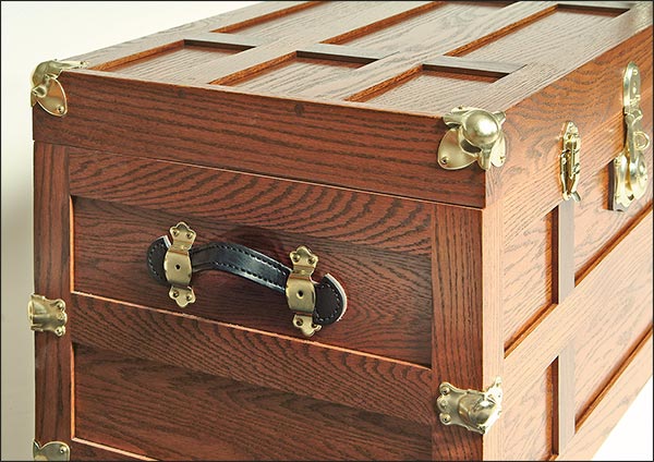 New Haven Oak Chest