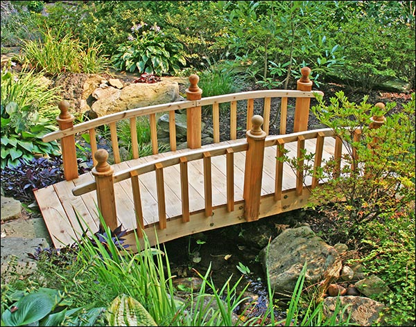 Red Cedar Limerick Picket Rail Bridge