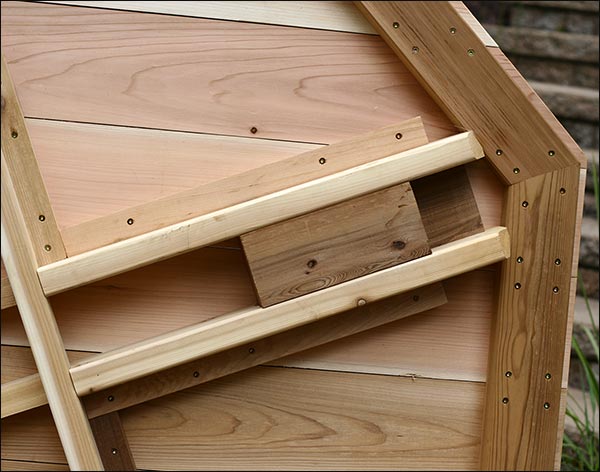 Red Cedar Octagon Walk-In Picnic Table