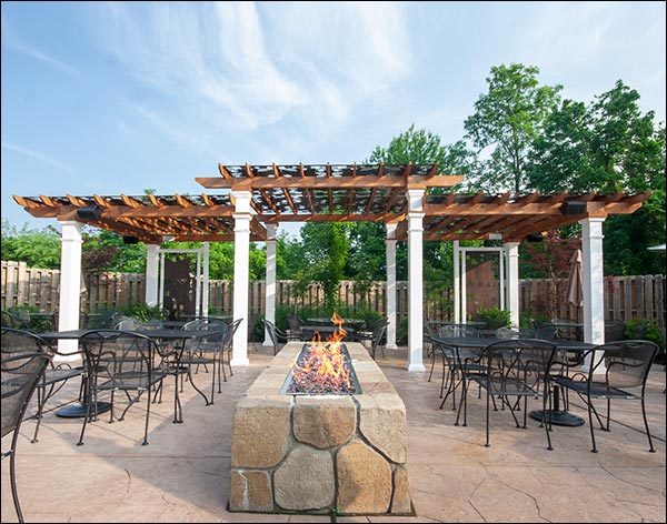 Red Cedar Free Standing Oasis Pergola